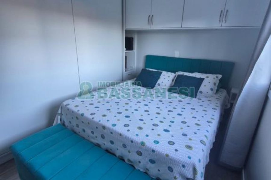 Apto Mobiliado com 64m², 2 dormitórios, 1 vaga, no bairro São Luiz em Caxias do Sul para Alugar