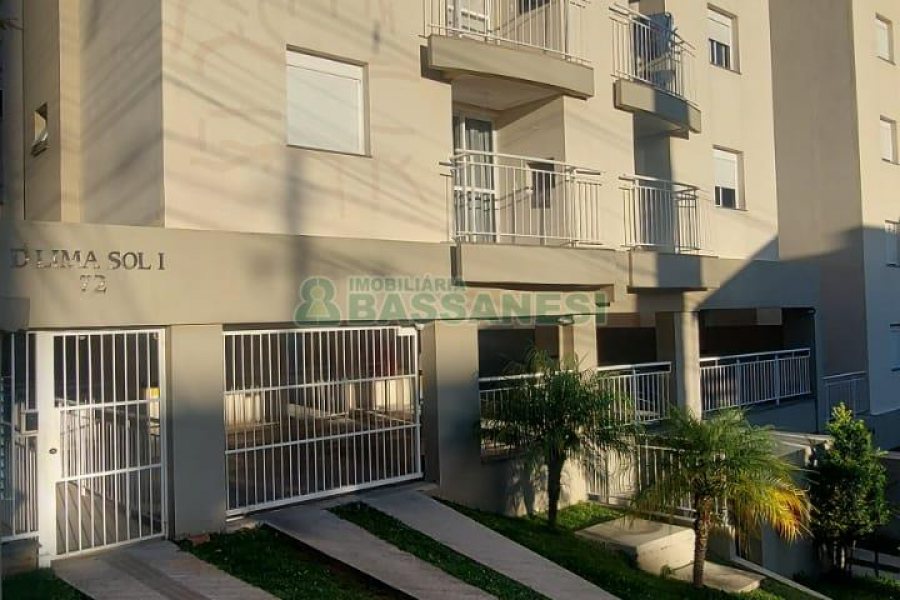 Apartamento com 58m², 2 dormitórios, 1 vaga, no bairro Vinhedos em Caxias do Sul para Alugar
