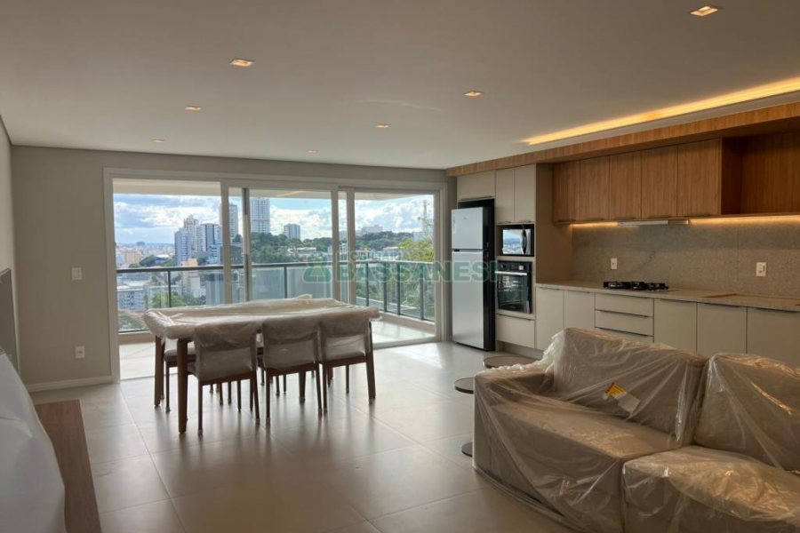 Apartamento com 110m², 3 dormitórios, 2 vagas, no bairro Petrópolis em Caxias do Sul para Alugar ou Comprar