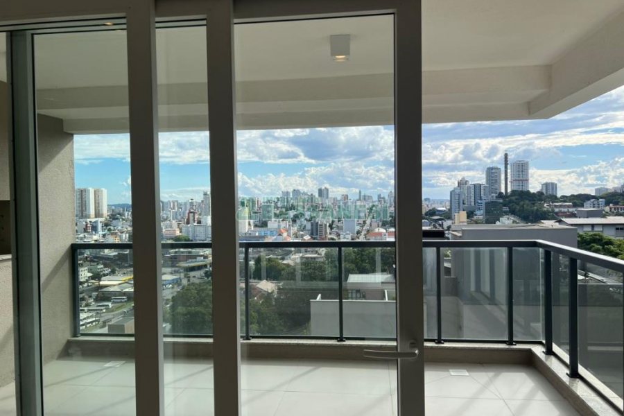 Apartamento com 110m², 3 dormitórios, 2 vagas, no bairro Petrópolis em Caxias do Sul para Alugar ou Comprar