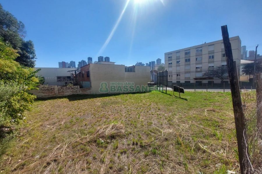 Terreno com 624m², no bairro Pio X em Caxias do Sul para Alugar