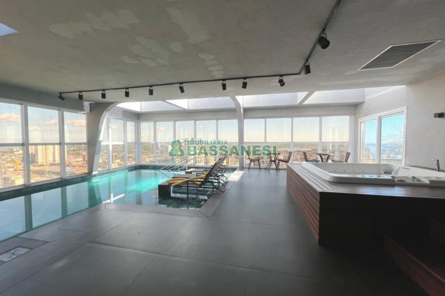 Apartamento com 178m², 2 dormitórios, 2 vagas, no bairro Exposição em Caxias do Sul para Comprar
