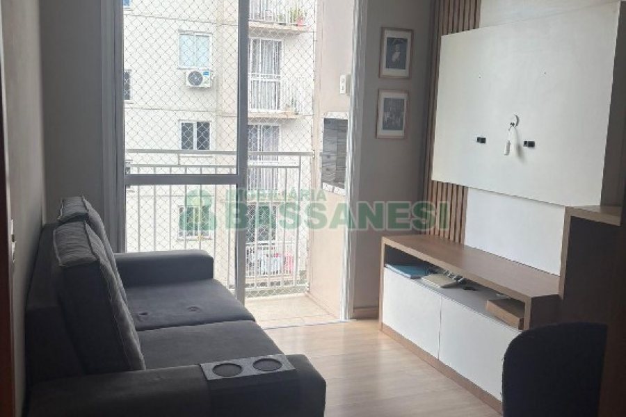 Apto Mobiliado com 47m², 2 dormitórios, 1 vaga, no bairro Bela Vista em Caxias do Sul para Alugar