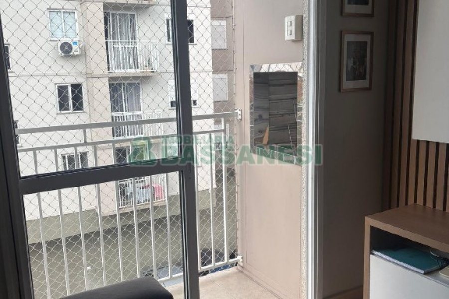 Apto Mobiliado com 47m², 2 dormitórios, 1 vaga, no bairro Bela Vista em Caxias do Sul para Alugar