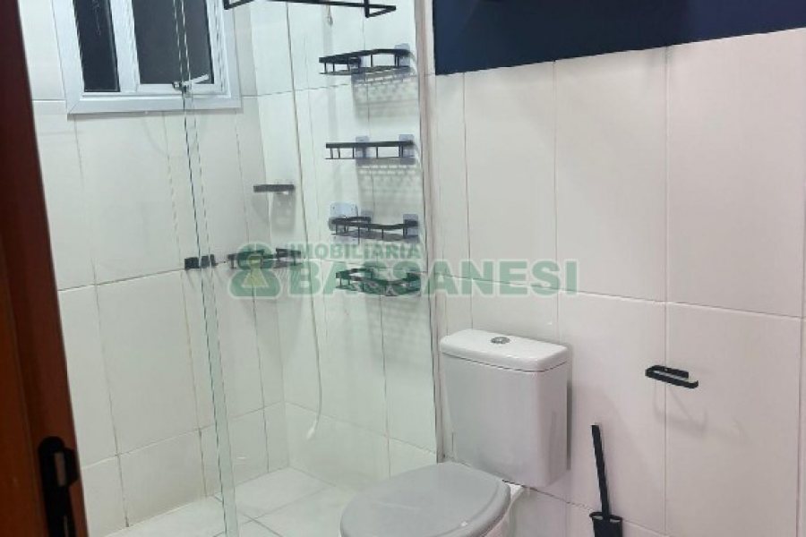 Apto Mobiliado com 47m², 2 dormitórios, 1 vaga, no bairro Bela Vista em Caxias do Sul para Alugar