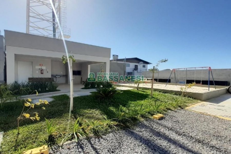 Apto Mobiliado com 47m², 2 dormitórios, 1 vaga, no bairro Bela Vista em Caxias do Sul para Alugar