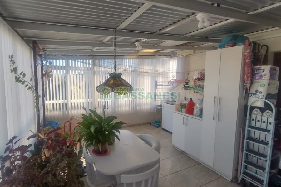 Apartamento com 119m², 3 dormitórios, 2 vagas, no bairro Centro em Caxias do Sul para Comprar