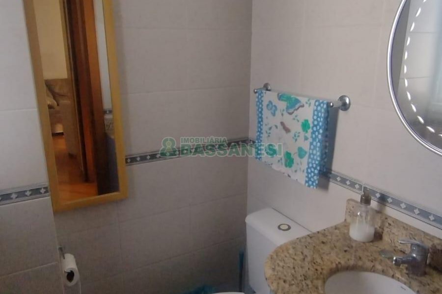Apartamento com 119m², 3 dormitórios, 2 vagas, no bairro Centro em Caxias do Sul para Comprar