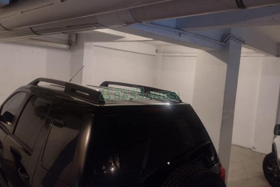 Apartamento com 119m², 3 dormitórios, 2 vagas, no bairro Centro em Caxias do Sul para Comprar