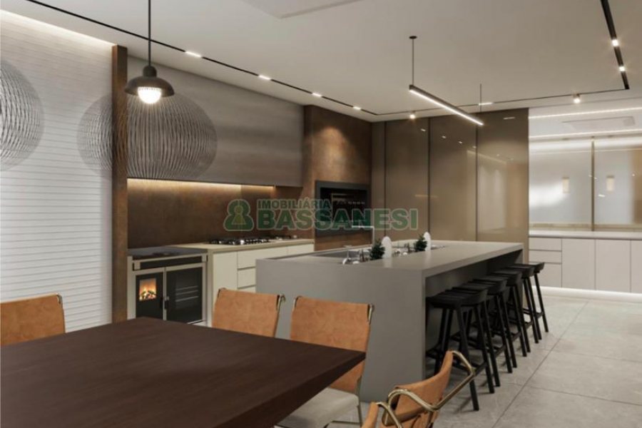 Casa com 673m², 4 dormitórios, 4 vagas, no bairro Nossa Senhora da Saúde em Caxias do Sul para Comprar