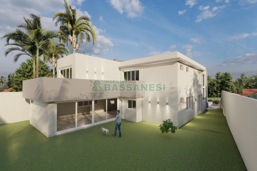 Casa com 673m², 4 dormitórios, 4 vagas, no bairro Nossa Senhora da Saúde em Caxias do Sul para Comprar