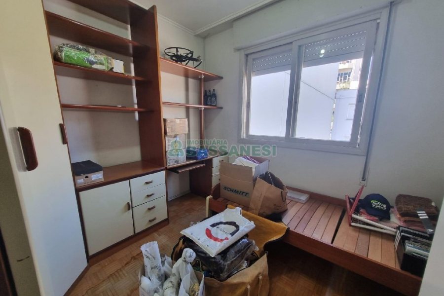 Apartamento com 80m², 3 dormitórios, no bairro São Pelegrino em Caxias do Sul para Alugar