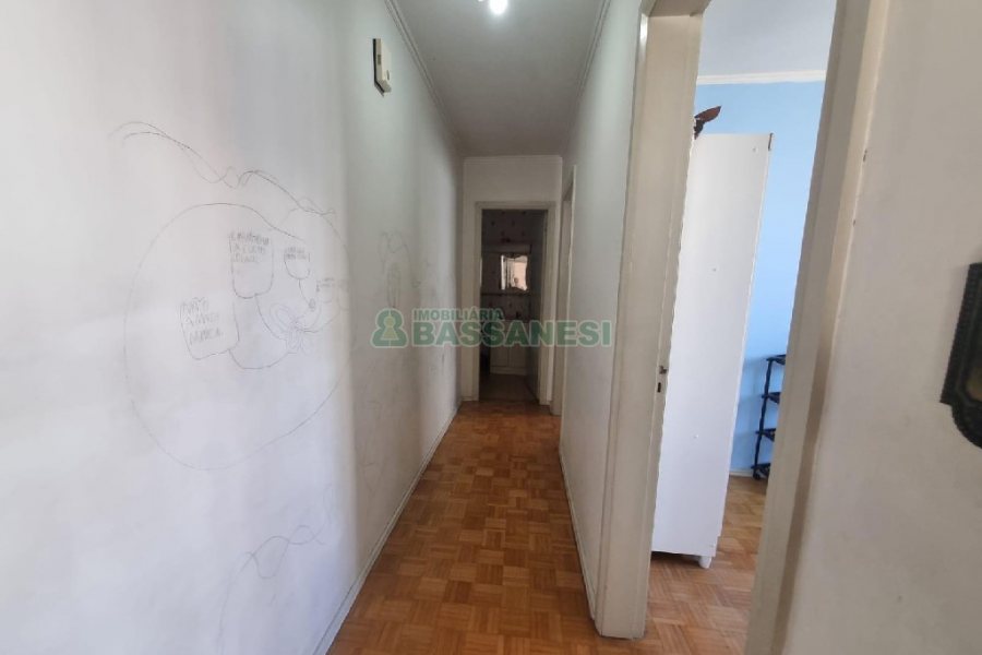 Apartamento com 80m², 3 dormitórios, no bairro São Pelegrino em Caxias do Sul para Alugar