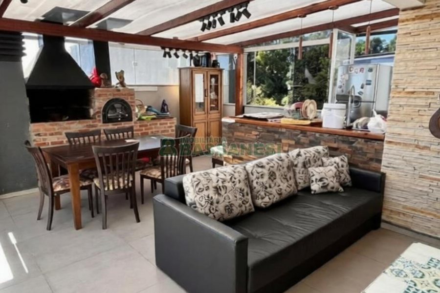 Apartamento com 113m², 2 dormitórios, 1 vaga, no bairro Presidente Vargas em Caxias do Sul para Comprar