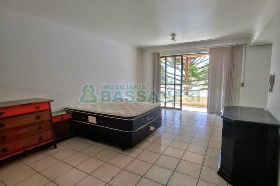 Apartamento com 50m², 1 dormitório, 1 vaga, no bairro Centro em Caxias do Sul para Alugar