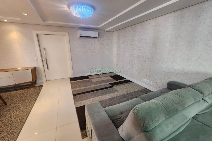 Apto Mobiliado com 152m², 3 dormitórios, 2 vagas, no bairro Panazzolo em Caxias do Sul para Alugar