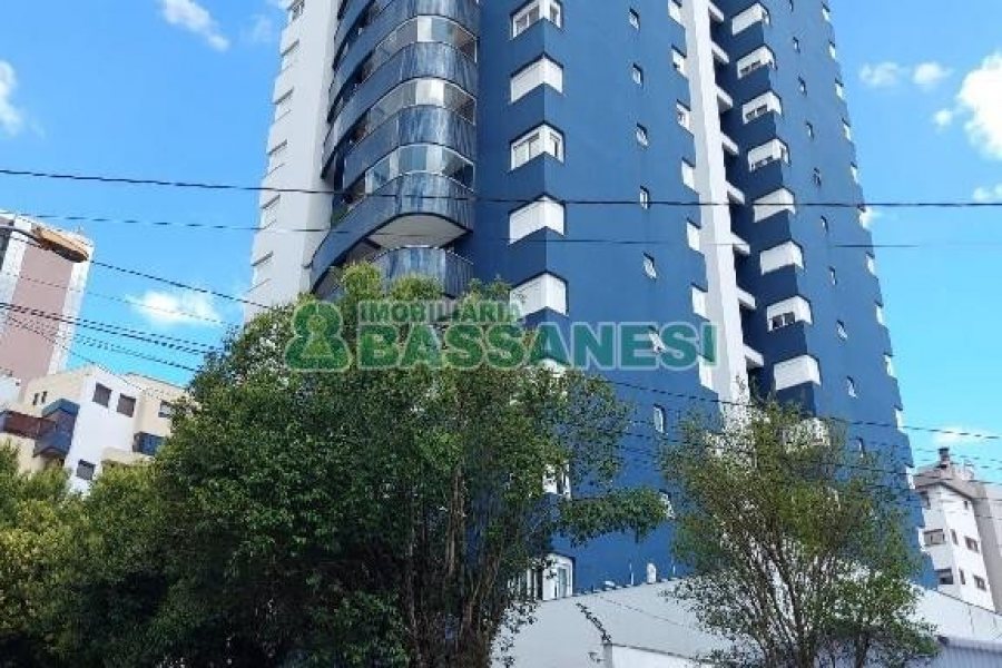 Apto Mobiliado com 80m², 3 dormitórios, 2 vagas, no bairro Madureira em Caxias do Sul para Alugar