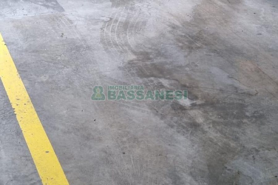 Apartamento com 179m², 3 dormitórios, 3 vagas, no bairro Exposição em Caxias do Sul para Comprar