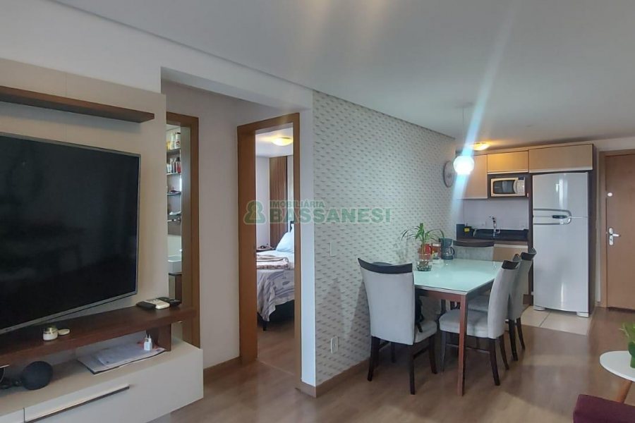 Apto Mobiliado com 54m², 2 dormitórios, no bairro Vila Verde em Caxias do Sul para Alugar