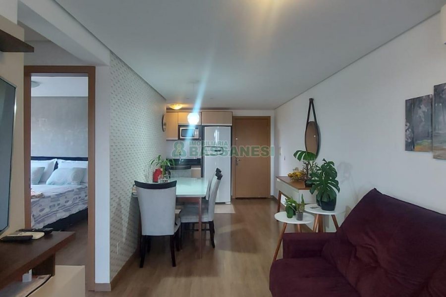 Apto Mobiliado com 54m², 2 dormitórios, no bairro Vila Verde em Caxias do Sul para Alugar