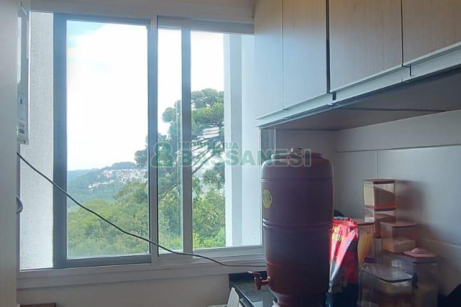 Apto Mobiliado com 54m², 2 dormitórios, no bairro Vila Verde em Caxias do Sul para Alugar