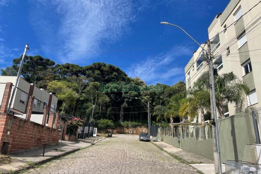 Terreno, no bairro São Luiz em Caxias do Sul para Comprar