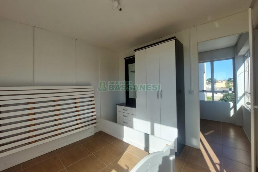 Apto Mobiliado com 40m², 1 dormitório, no bairro Presidente Vargas em Caxias do Sul para Alugar