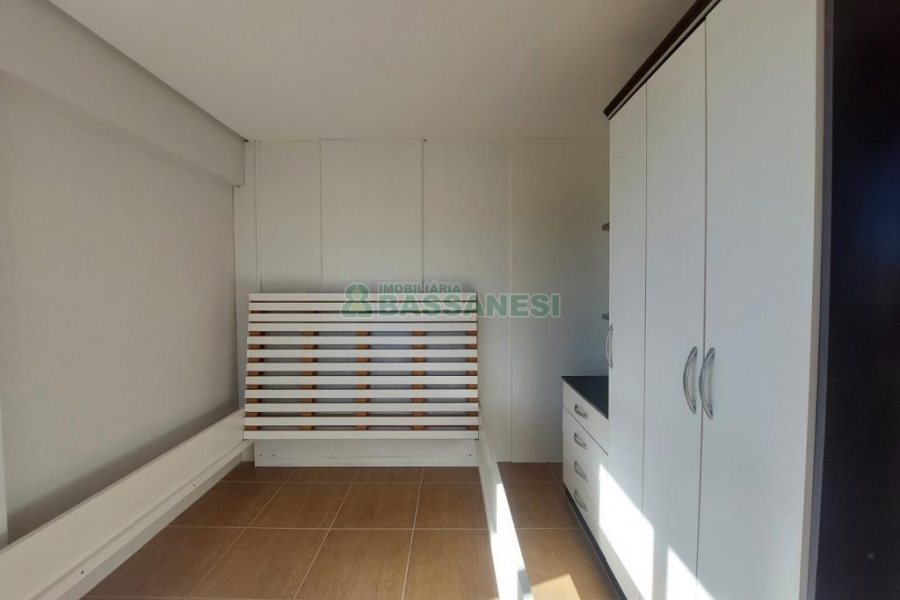 Apto Mobiliado com 40m², 1 dormitório, no bairro Presidente Vargas em Caxias do Sul para Alugar