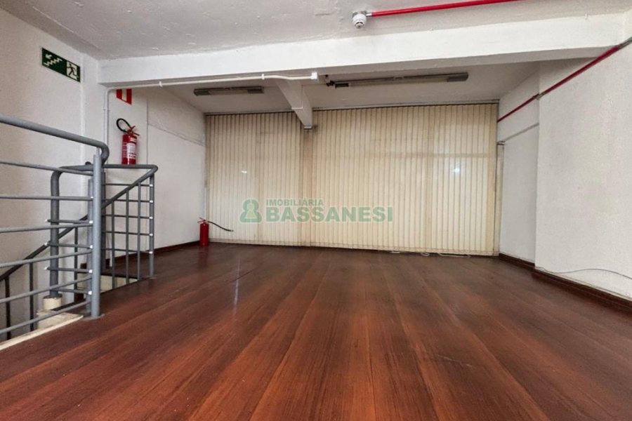 Loja com 31m², no bairro Centro em Caxias do Sul para Alugar