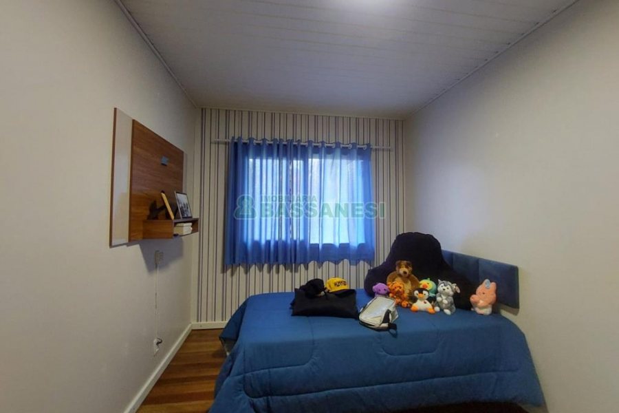 Chácara com 240m², 3 dormitórios, 2 vagas, no bairro Vila Seca em Caxias do Sul para Alugar