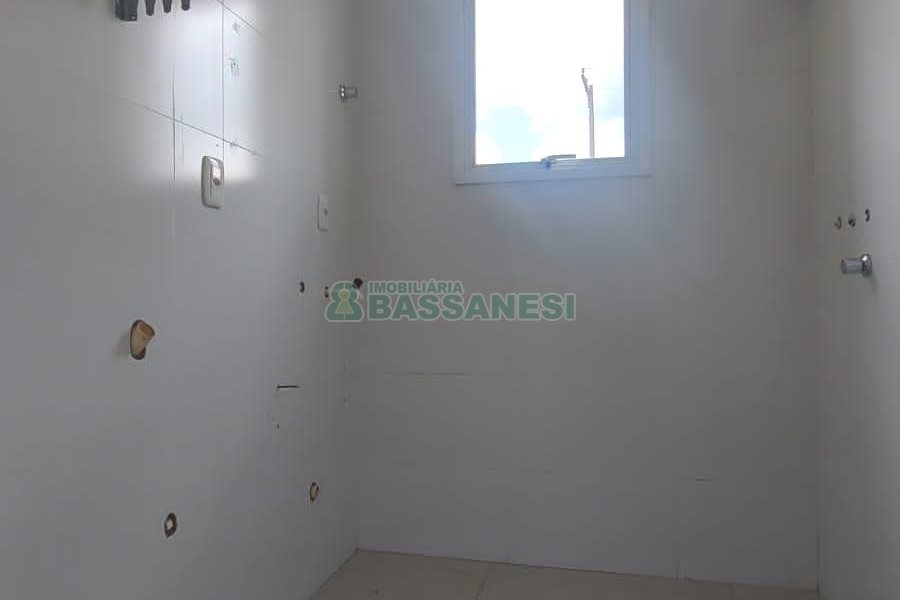 Apartamento com 56m², 2 dormitórios, 1 vaga, no bairro Bela Vista em Caxias do Sul para Alugar