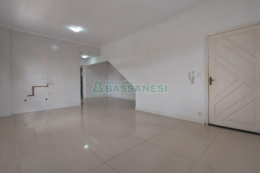 Apartamento com 56m², 2 dormitórios, 1 vaga, no bairro Bela Vista em Caxias do Sul para Alugar