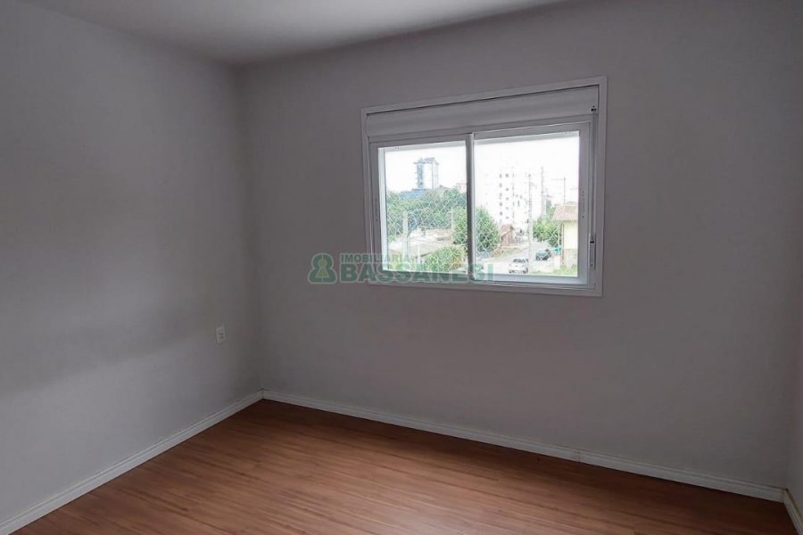 Apartamento com 65m², 2 dormitórios, 1 vaga, no bairro Panazzolo em Caxias do Sul para Alugar