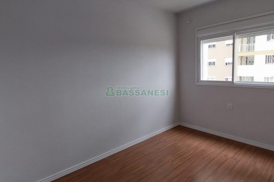 Apartamento com 65m², 2 dormitórios, 1 vaga, no bairro Panazzolo em Caxias do Sul para Alugar