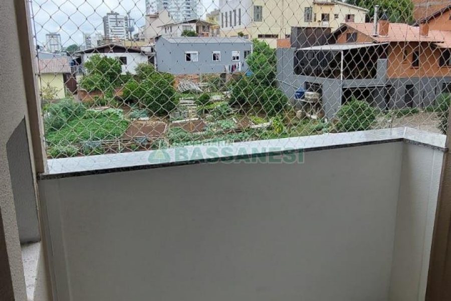 Apartamento com 65m², 2 dormitórios, 1 vaga, no bairro Panazzolo em Caxias do Sul para Alugar