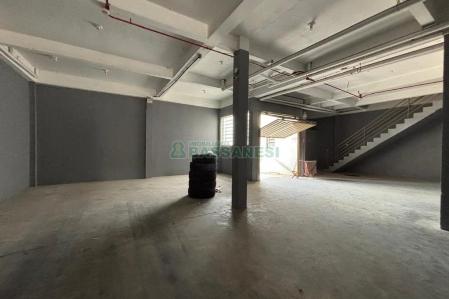 Loja com 190m², no bairro Bela Vista em Caxias do Sul para Alugar