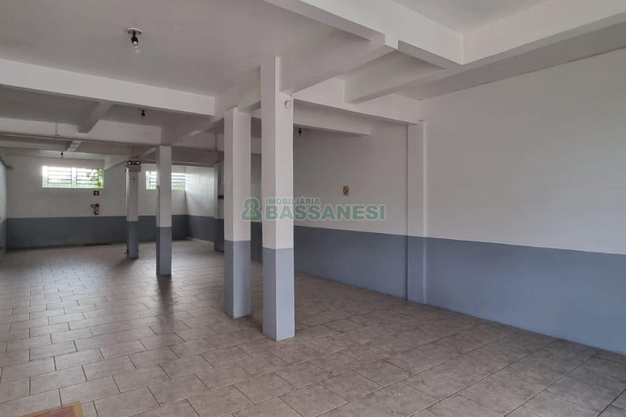 Predio com 893m², no bairro São Ciro em Caxias do Sul para Comprar