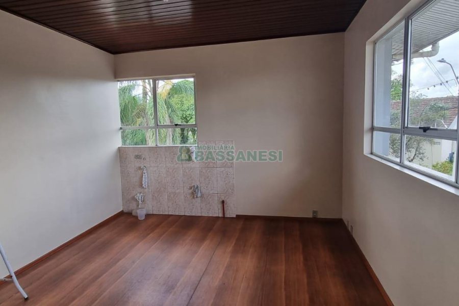 Predio com 893m², no bairro São Ciro em Caxias do Sul para Comprar