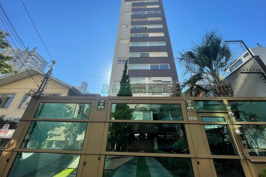 Apartamento com 170m², 3 dormitórios, 2 vagas, no bairro Centro em Caxias do Sul para Comprar