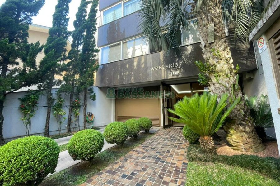 Apartamento com 170m², 3 dormitórios, 2 vagas, no bairro Centro em Caxias do Sul para Comprar