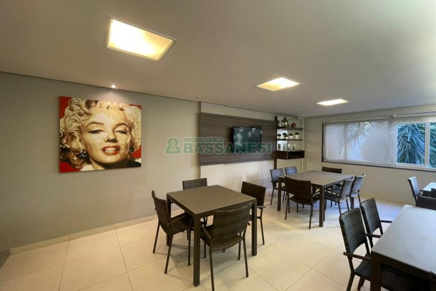 Apartamento com 170m², 3 dormitórios, 2 vagas, no bairro Centro em Caxias do Sul para Comprar