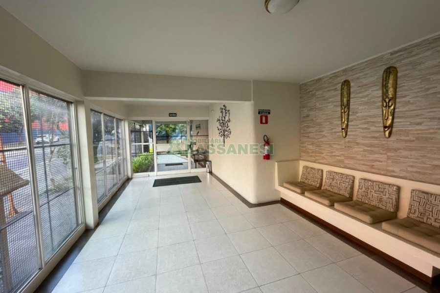 Apartamento com 120m², 3 dormitórios, 1 vaga, no bairro Pio X em Caxias do Sul para Comprar