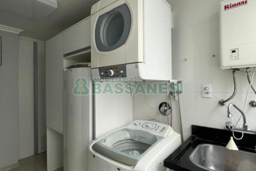 Apartamento com 120m², 3 dormitórios, 1 vaga, no bairro Pio X em Caxias do Sul para Comprar