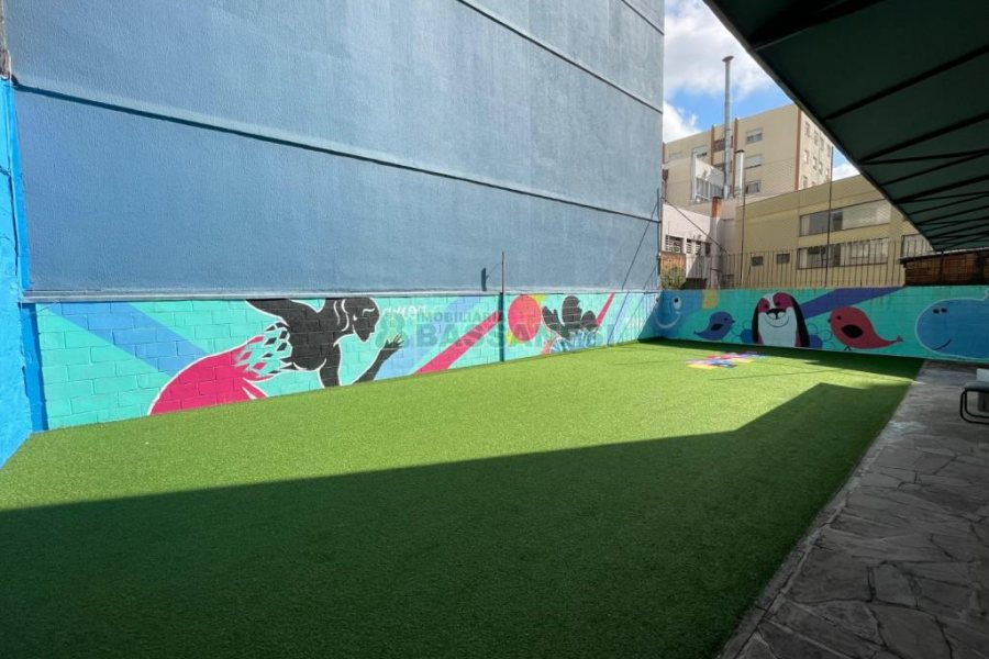 Apartamento com 120m², 3 dormitórios, 1 vaga, no bairro Pio X em Caxias do Sul para Comprar