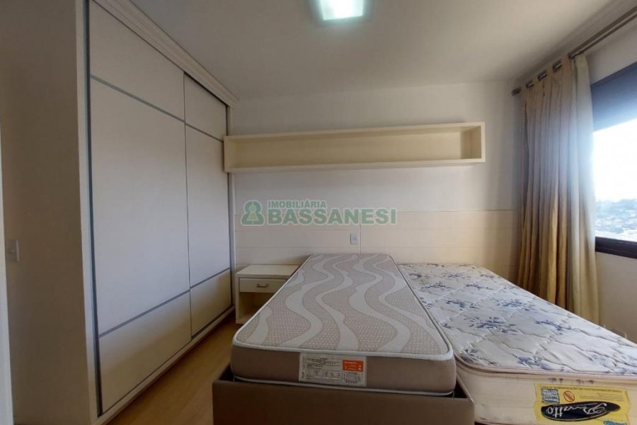 Apto Mobiliado com 198m², 5 dormitórios, 4 vagas, no bairro Lourdes em Caxias do Sul para Alugar