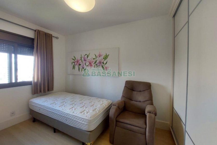 Apto Mobiliado com 198m², 5 dormitórios, 4 vagas, no bairro Lourdes em Caxias do Sul para Alugar