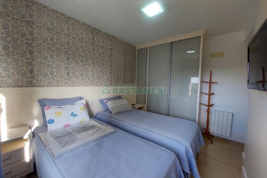 Apto Mobiliado com 198m², 5 dormitórios, 4 vagas, no bairro Lourdes em Caxias do Sul para Alugar