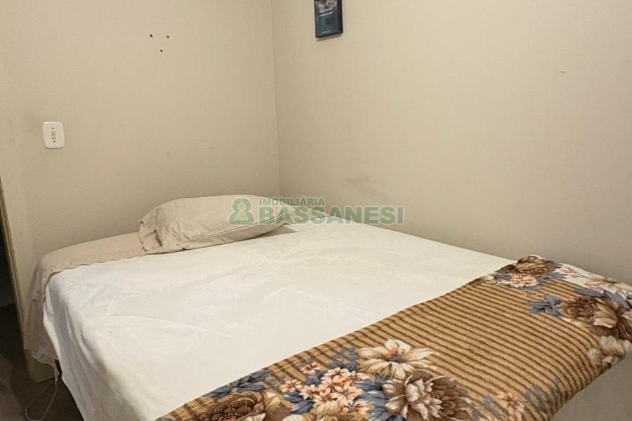 Apto Mobiliado com 67m², 3 dormitórios, 2 vagas, no bairro Lourdes em Caxias do Sul para Alugar