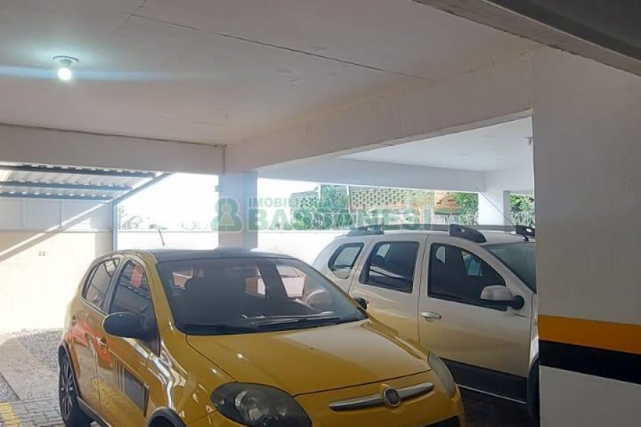 Apto Mobiliado com 67m², 3 dormitórios, 2 vagas, no bairro Lourdes em Caxias do Sul para Alugar