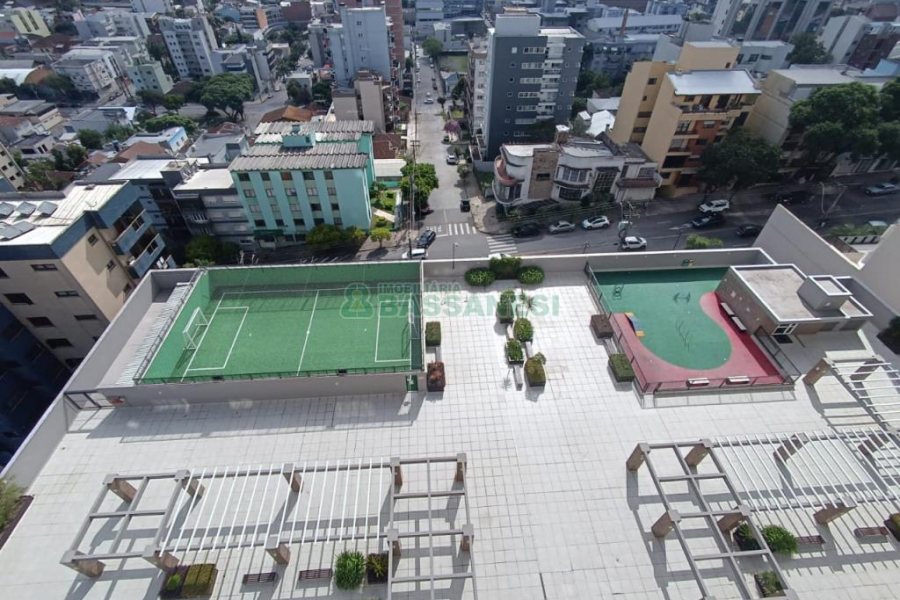 Apto Mobiliado com 67m², 2 dormitórios, 1 vaga, no bairro Centro em Caxias do Sul para Alugar